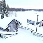 Ukkohalla Chalets 4*