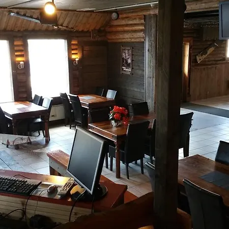호텔 Ukkohalla Chalets 4*